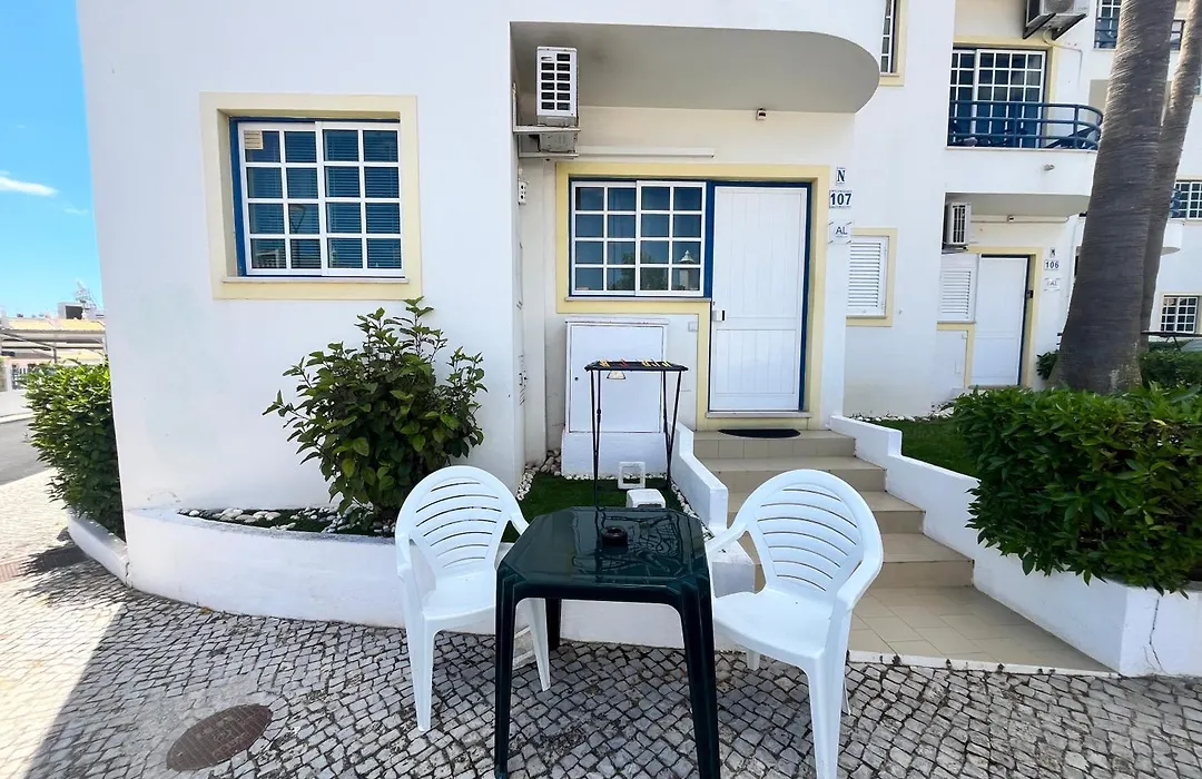 Apartamentos Sereia Da Oura-1