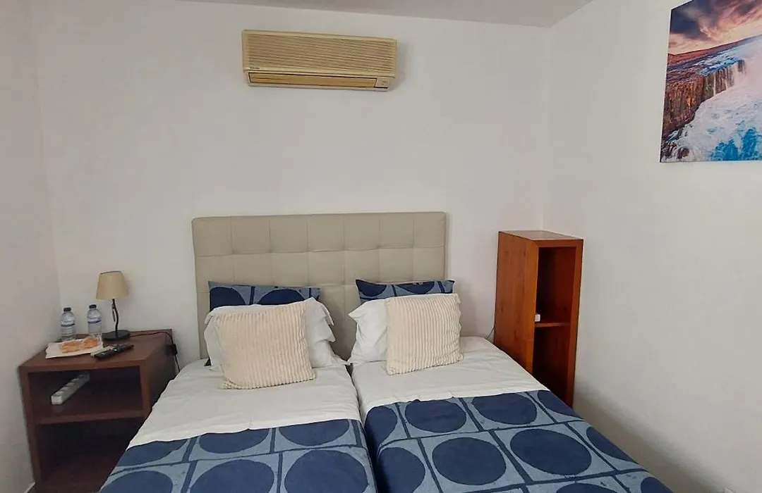 Lagos Downtown Guesthouse-1