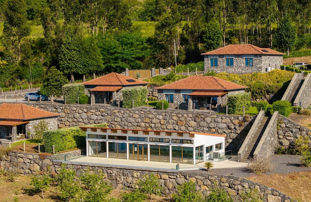 Rochão Village by Rent2U, Lda-1
