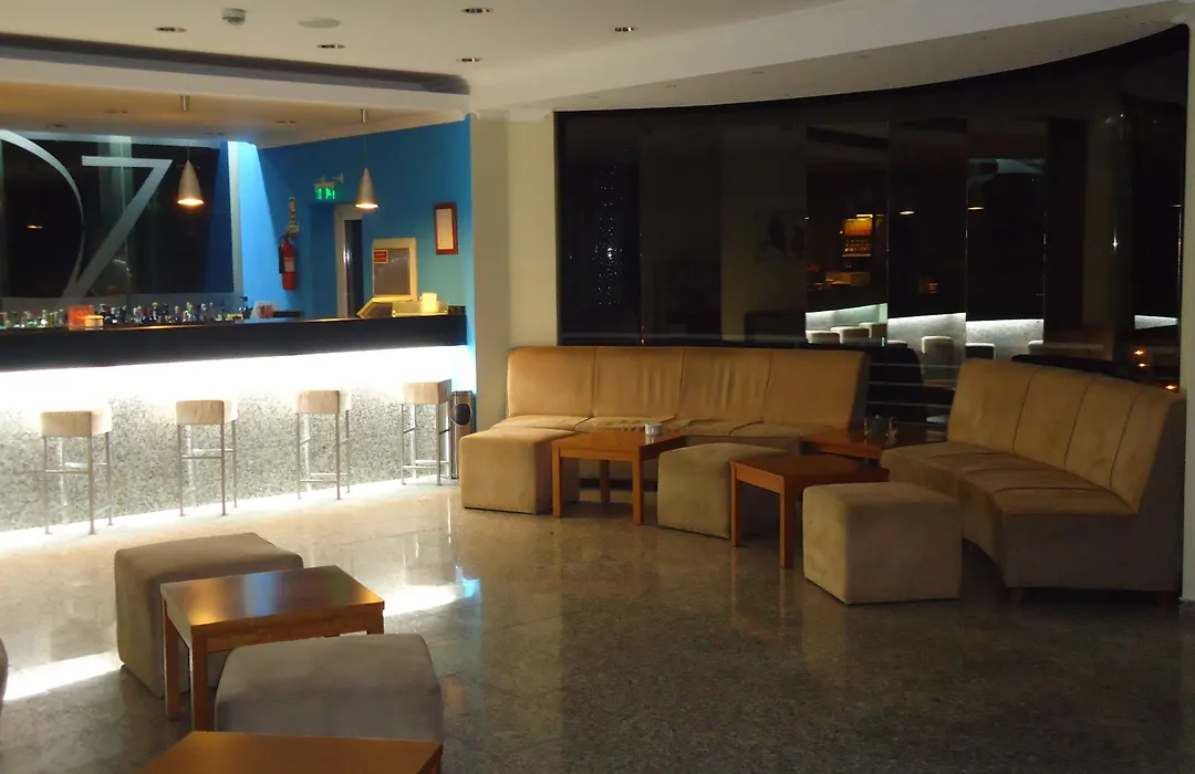 Hotel Pombeira-1