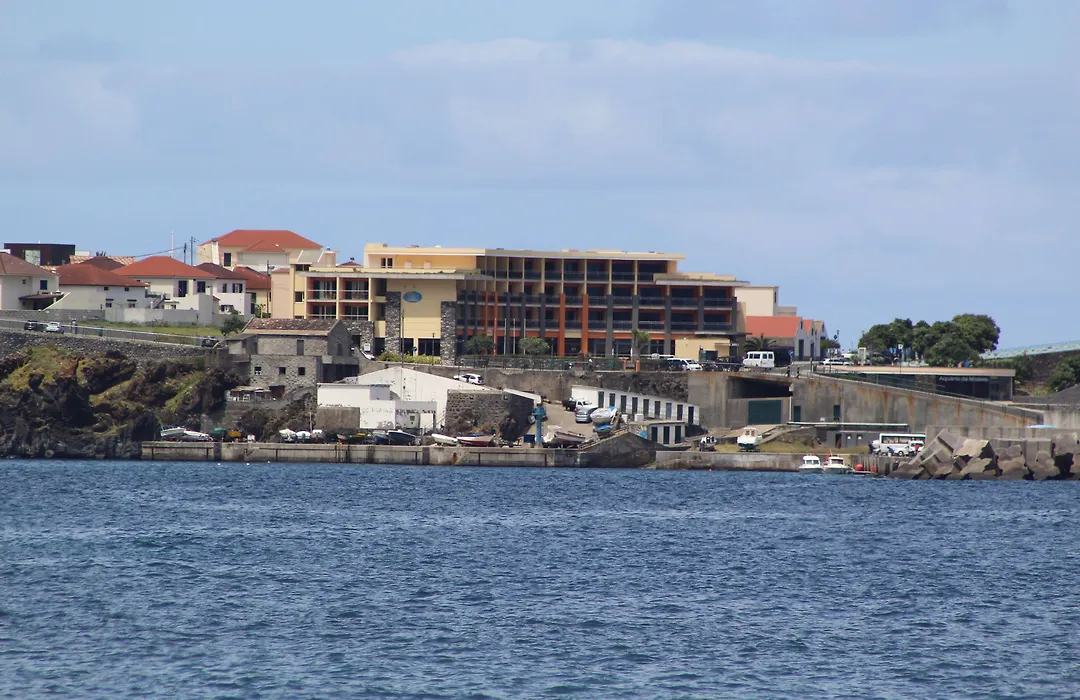 Aqua Natura Bay-1