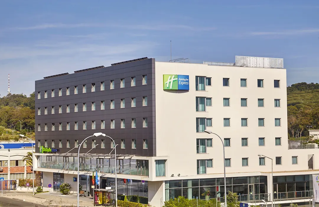 Holiday Inn Express Lisbon Alfragide By Ihg-1
