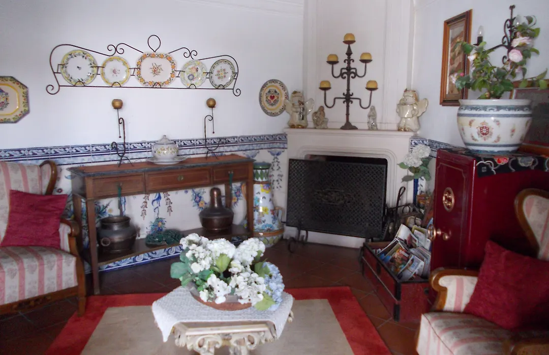 Casa De S. Thiago Do Castelo-1