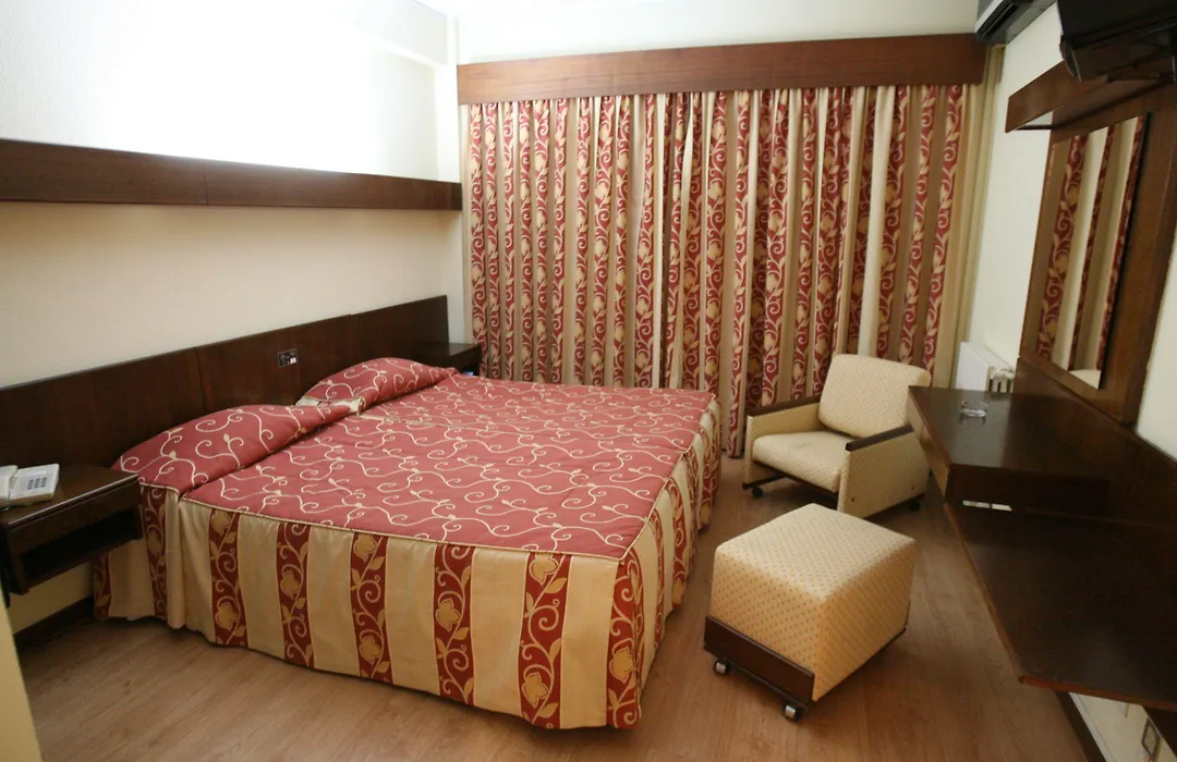 Hotel Costa De Prata 2 & Spa-1