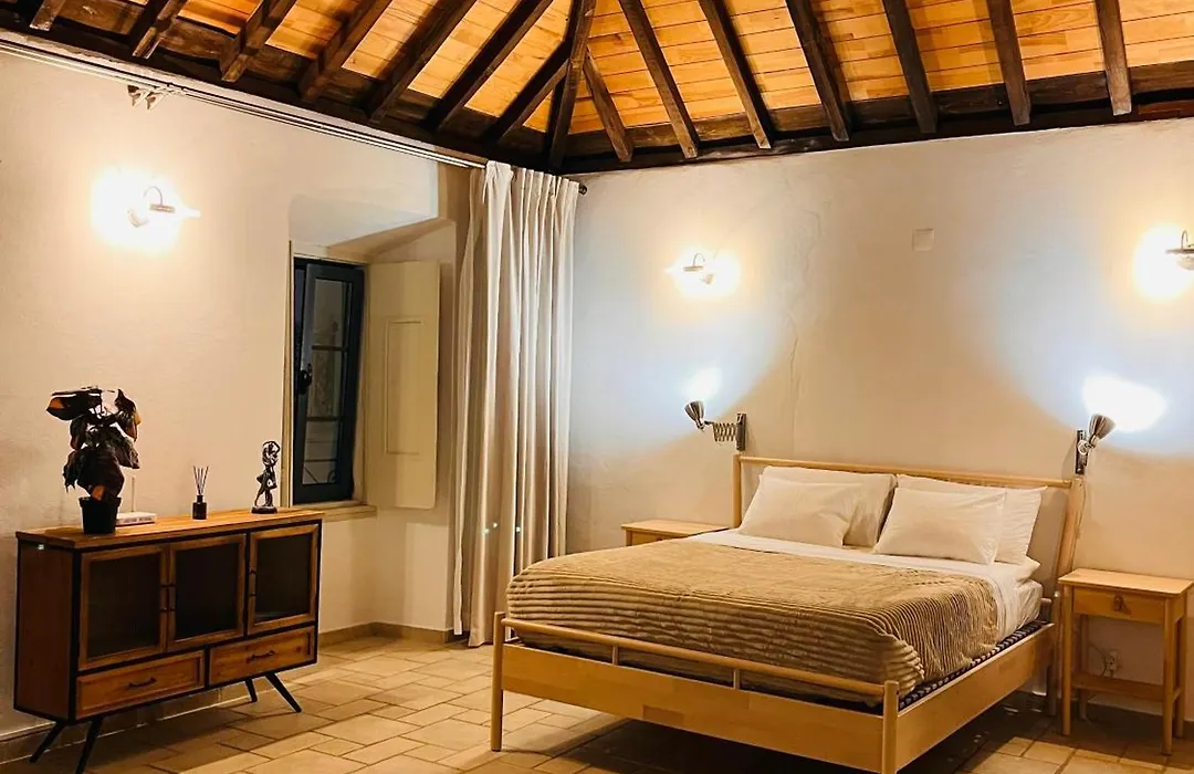 Faro Town House-1
