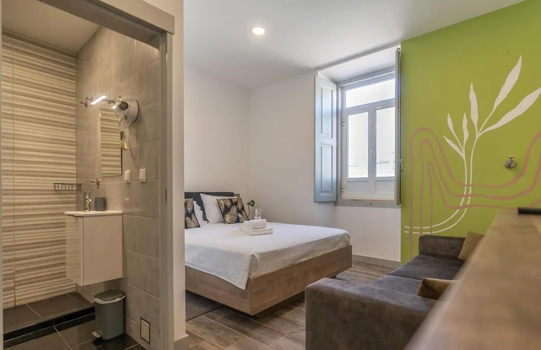 Leevin Stay Guesthouse-1