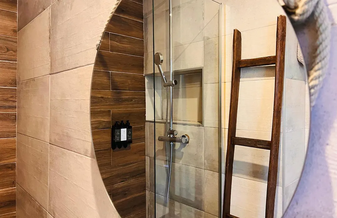 Oryza Guest House& Suites-1