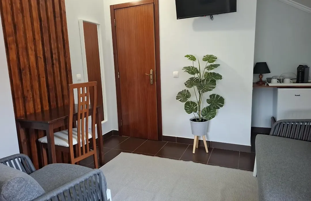 Guesthouse Veríssimo-1