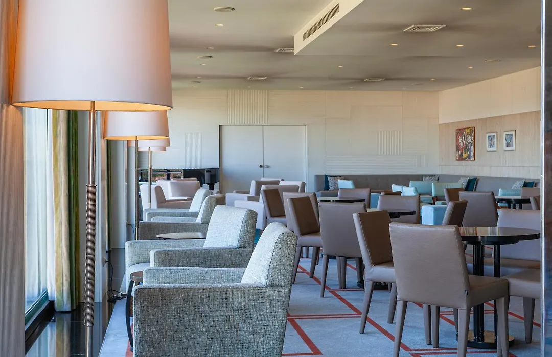 Hotel de Guimaraes Business&SPA-1