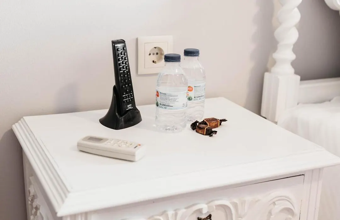 Anoitecer Itinerante Al - Vintage Bedrooms By Lethes Legacy-1