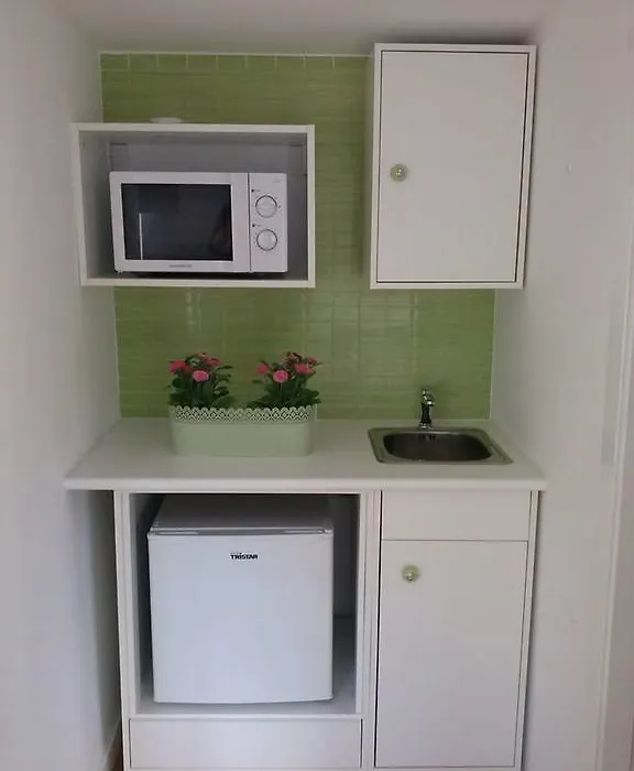 Studios Greenside-1