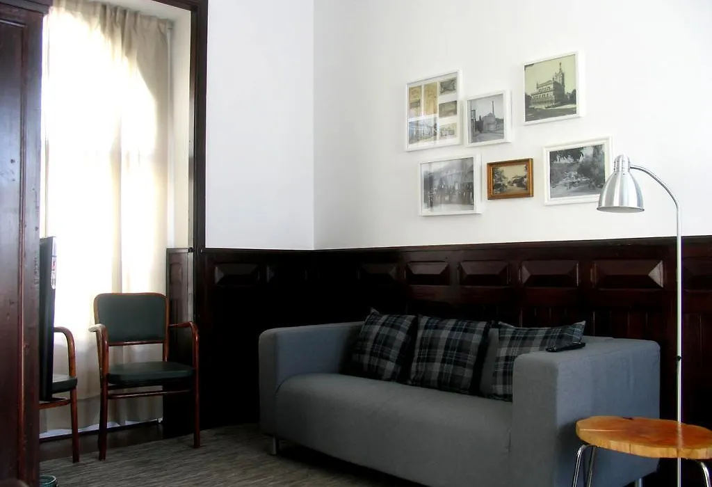 Rosa Biscoito Suites-1