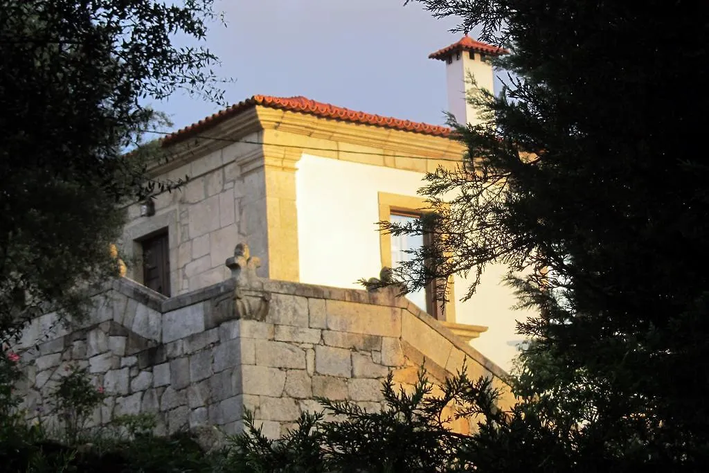 Casa Dalevada, Veade-1