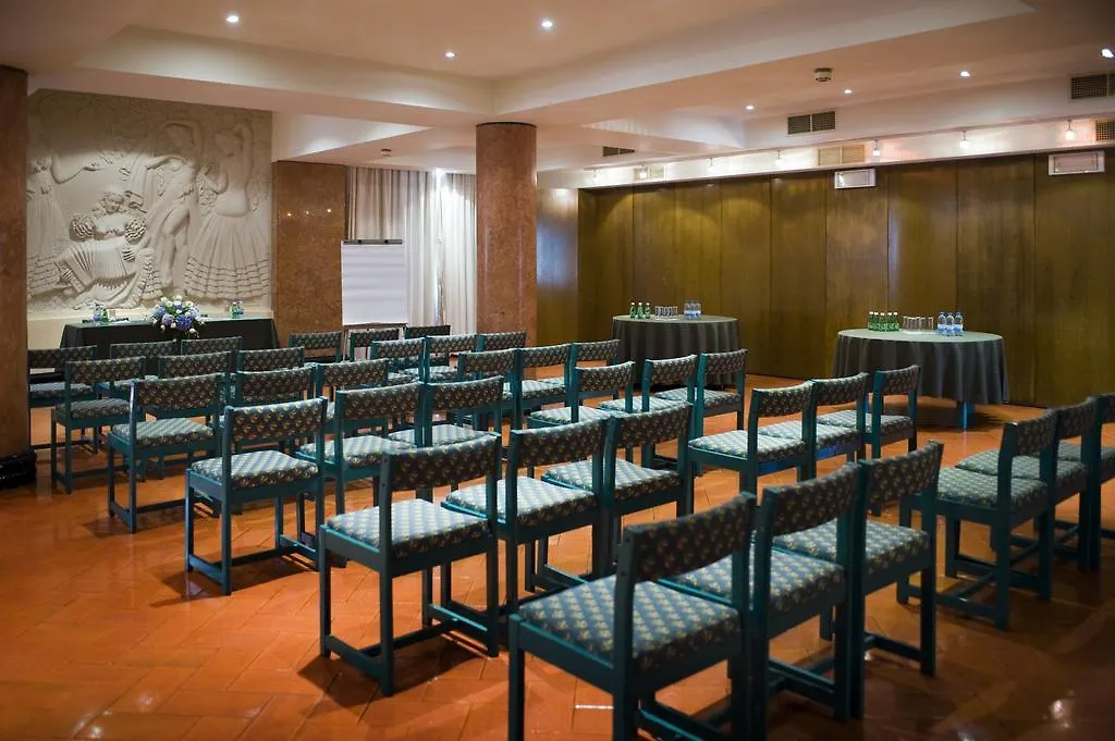 O Hotel Astoria-1