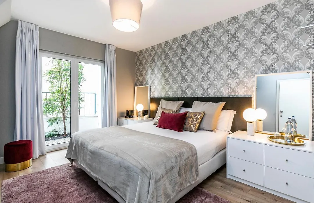 Gloria Suites By Lxway-1