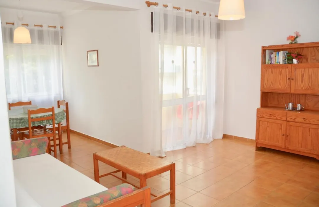 Squash Club Apartamentos-1