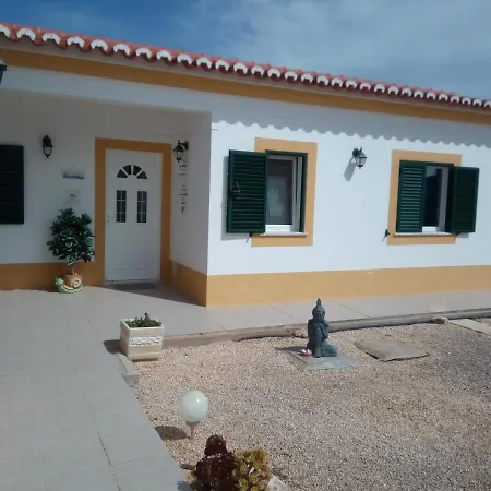 Azimute Guest House-3