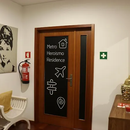 Metro Heroismo Residence-3