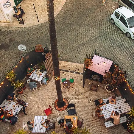 Oasis Backpackers' Hostel Lisbon Cowork & Coliving-3