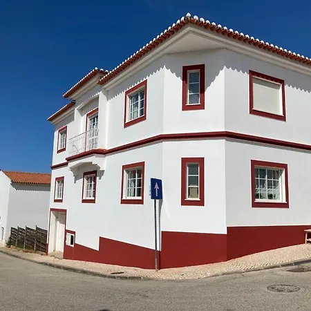 Guesthouse Releash Aljezur-2