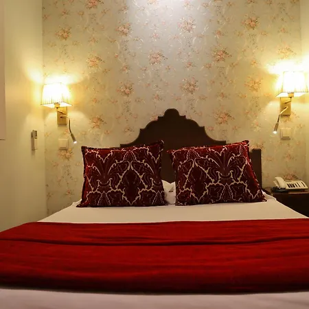 Hotel Dom Sancho I-3