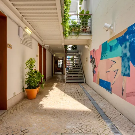 Secret Patio Lisbon-3