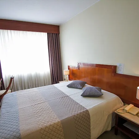 Hotel Avenida-3