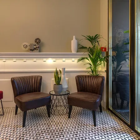 The Convo Porto Hotel & Suites-3