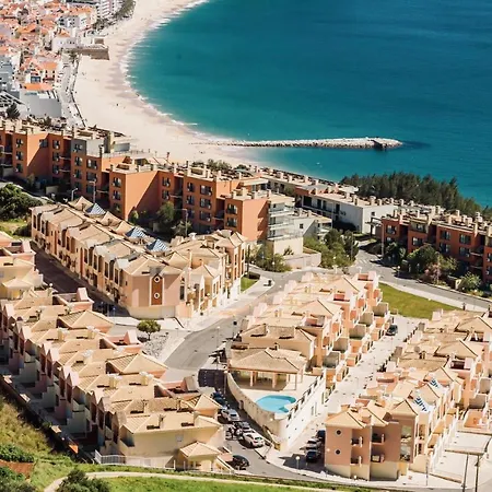 Sesimbra Natural Room And Private Access-3