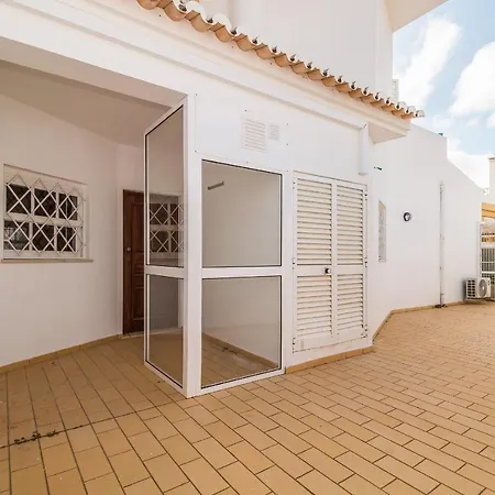 New Dawn'S Guesthouse By Algarve Golden Properties-2