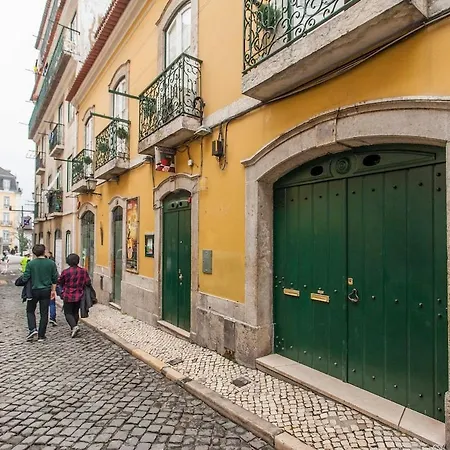 Ginjinha House - 4 Rooms - Bairro Alto - With Ac By Lisbeyond-2