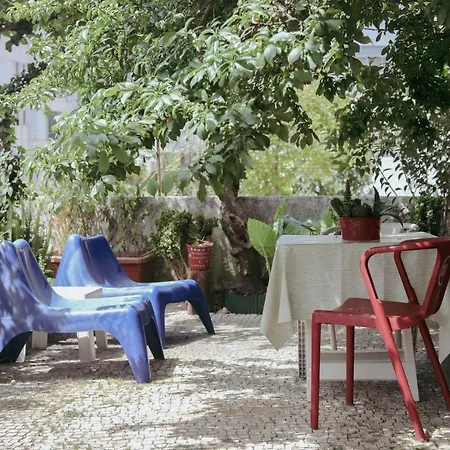Coimbra Erasmus House - Guest House-3