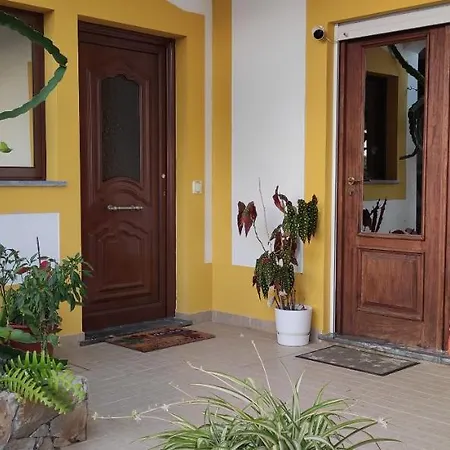 Residencia Quinta Do Poco Guesthouse-2