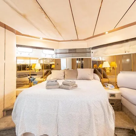 Luxury Portimao Yacht-2
