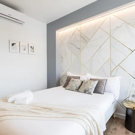 Lisbon Airport Suites-3