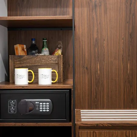 Utopian - Design Suites Porto - Free Minibar-3
