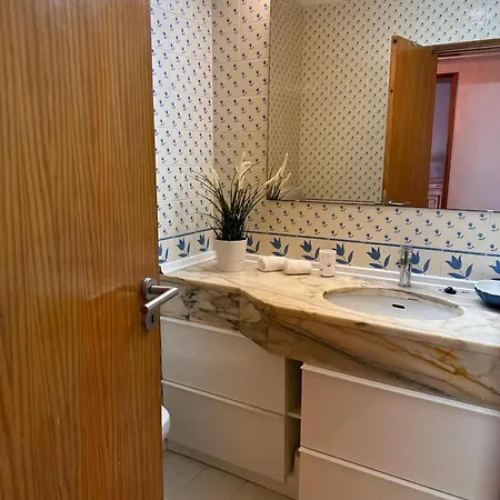 2 Bedroom Apartment In Quarteira With Balcony, Pool And Wi-Fi By Centralgarve-3