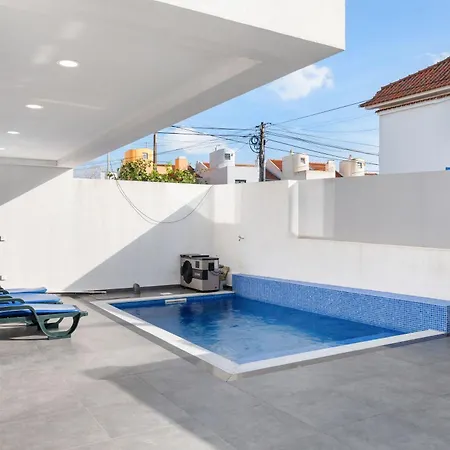 Charmy Villa Estoril By Amber Star Rent-3