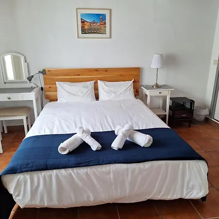 Adamas Bed & Breakfast-3