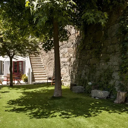 Almada Charm Suites&Apartments-3