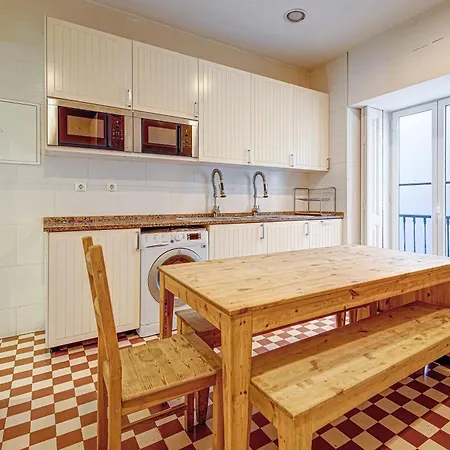 Avenida Liberdade Guesthouse-2