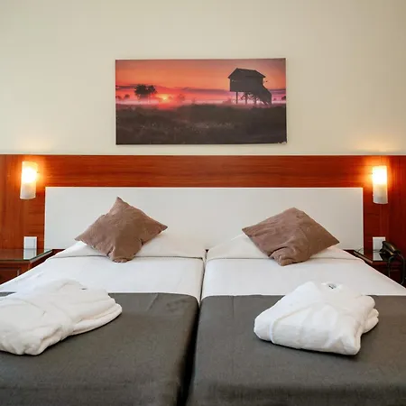 Hotel Avenida Praia-2