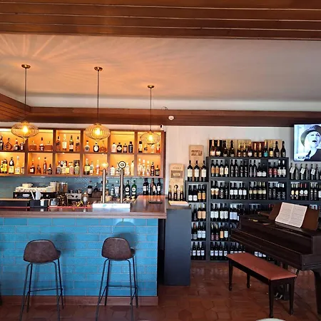 Boutique Inn&Restaurant - Casa dos Suécos-2