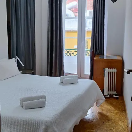 Guest House Rooms in Bairro Alto-3