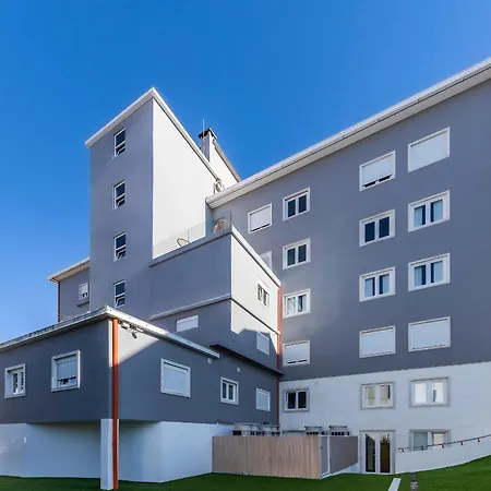StudentVille Academia-3