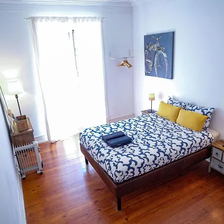 Lisbonera Guest House-3