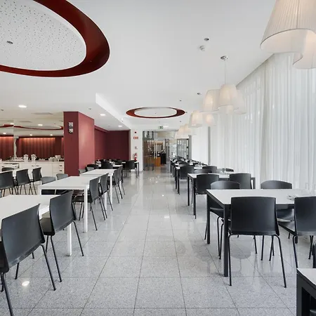 Hotel Azinheira By Ridan Hotels-3