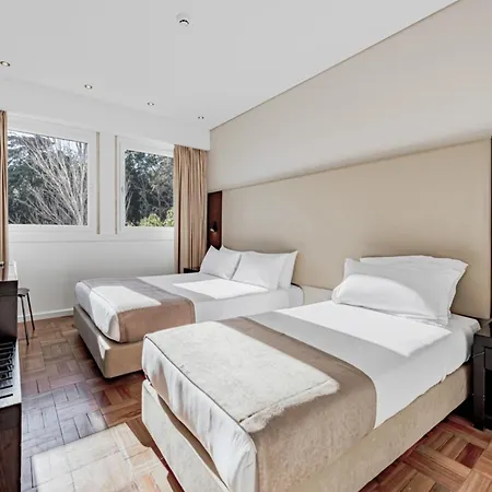 Lisboa Central Park Hotel Suites & Studios-3