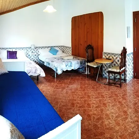 Guesthouse Of Alcobaca-2