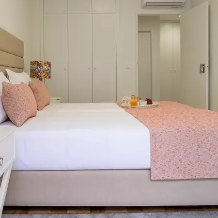 Simon Guest Apartments-3